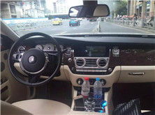 宾利产品中心与上海安致汽车租赁 高端汽车出租服务的典范